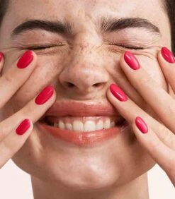 Pink Gellac - Ruby Pink - Gellak - Vegan - Roze - Glanzend - 15ml -Hoogwaardige Cosmetica 1050x1200 14