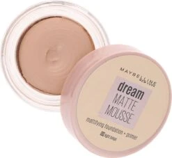 Maybelline Dream Matte Mousse Foundation - 08 Light Beige 8 Maybelline Dream Matte Mousse Foundation - 08 Light Beige -Hoogwaardige Cosmetica 1200x1103 1