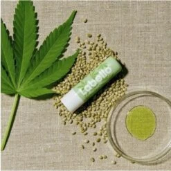 Labello Vegan Naturally Hennepzaadolie Lippenbalsem -Hoogwaardige Cosmetica 1200x1200 155