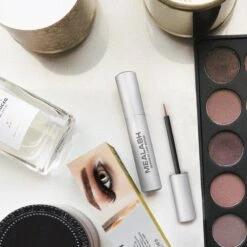 Wimperserum - MEALASH - Groeiserum -Hoogwaardige Cosmetica 1200x1200 182