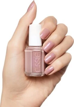 Essie 40 Demeure Vixen - Lila Taupe - Nagellak -Hoogwaardige Cosmetica 836x1200 2